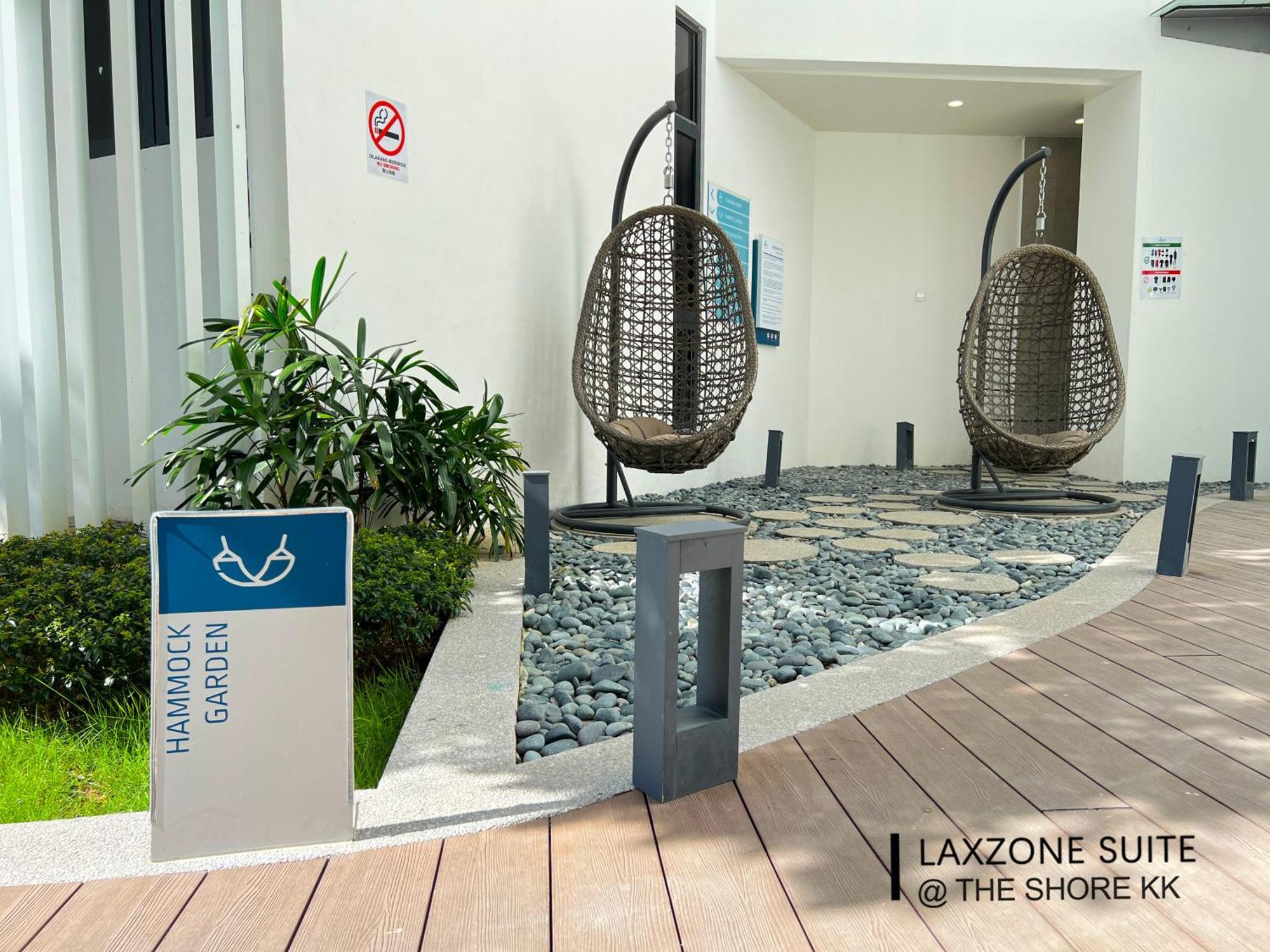 The Shore Cbd Kota Kinabalu By Laxzone Suite Exterior photo